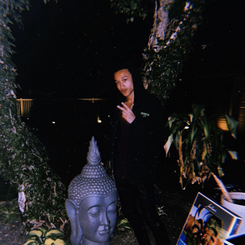 Stream VERZAYCE - STOP HURTING YOURSELF by HOLOGRAMZZZ | Listen online ...