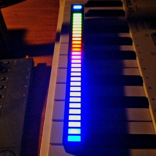 SynthWave19