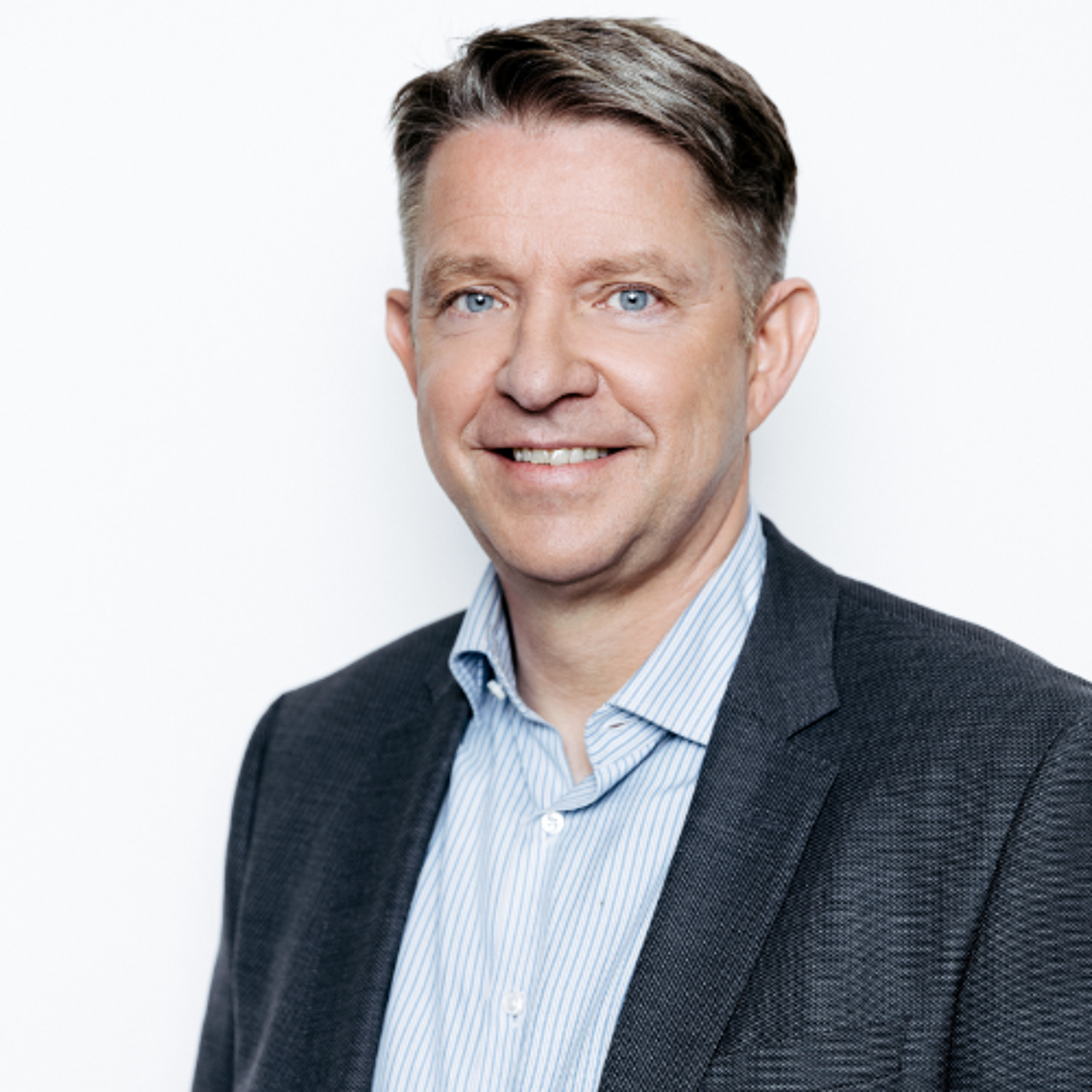 #130 – Nauðsynlegt að snúa við ósjálfbærum rekstri Icelandair – vonbrigði eftir Q3 og útlit fyrir tap af árinu í heild - Bogi Nils Bogason