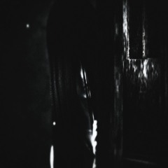 ｄｏｎ'ｔ ｌｏｏｋ . . . ｂａｃｋ