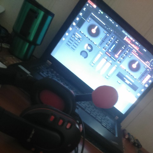 Hide And Seek (SmOkey techno mashup).mp3