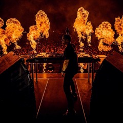 Martin Garrix vs. Superchumbo - Animals X Revolution (CHRNN Mashup)