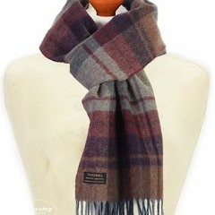 Best Scottish wool scarf
