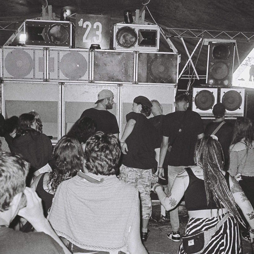 180