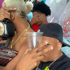 MC MR BIM SENTA COM BUMBUM GIGANTE -( DJ VITIM DA VT )