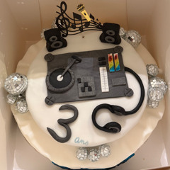 Club set by Lay ft. Nandor & Live Percussions by Elior and Ben [Live at Bold's 3yo party]