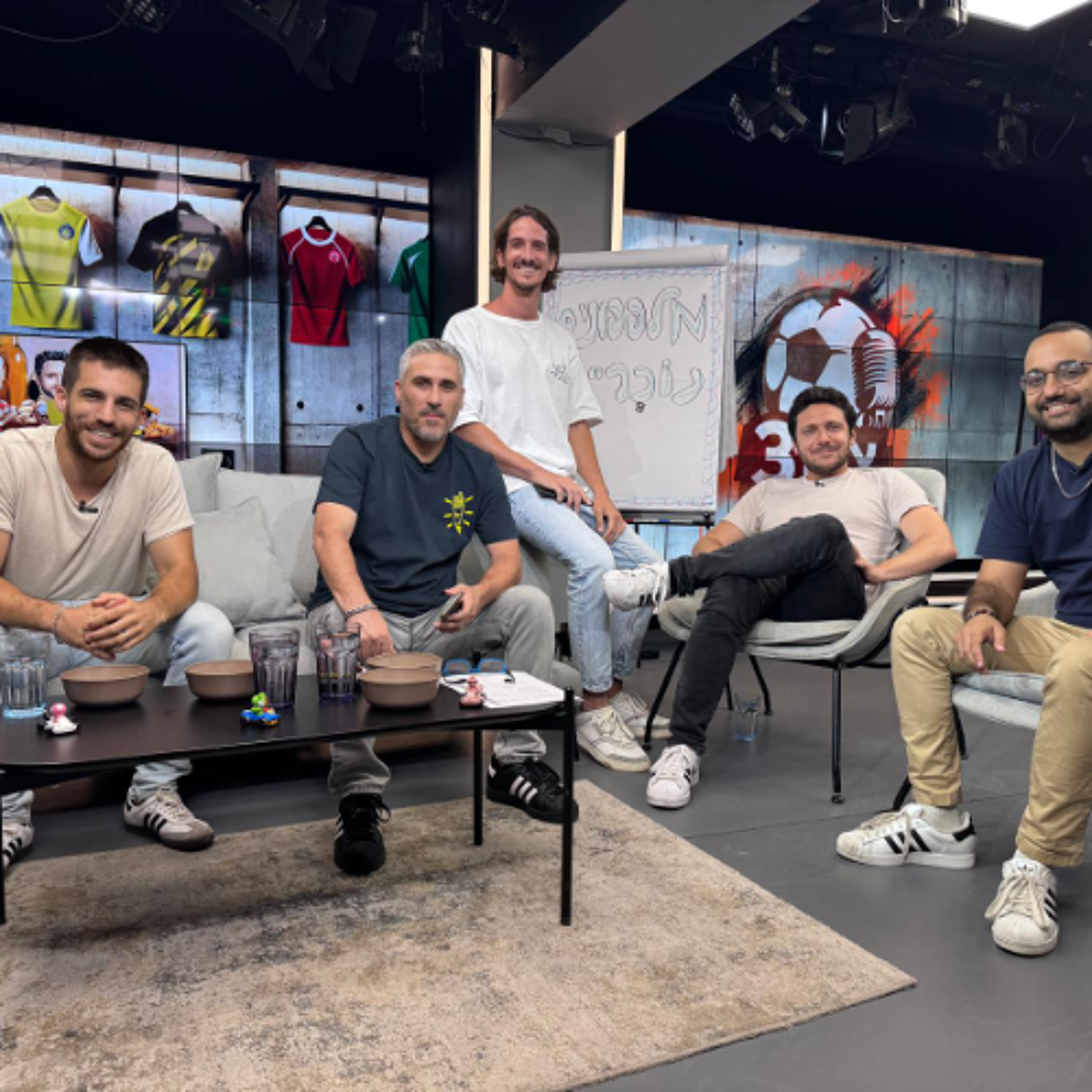 אוהד ולשם מצטרפים לפורום