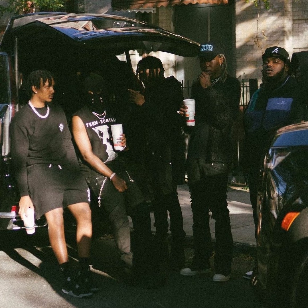 artworks-rrGZKXL6UvYIYNhR-