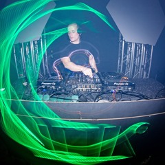 Ed Shepherd - Sheep & Bass go deep in Space (live at VOID Berlin)