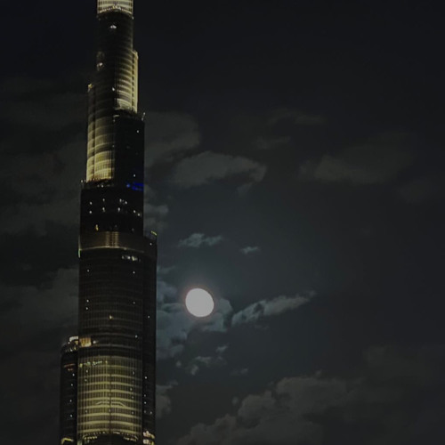كوكب دبي • اصاله