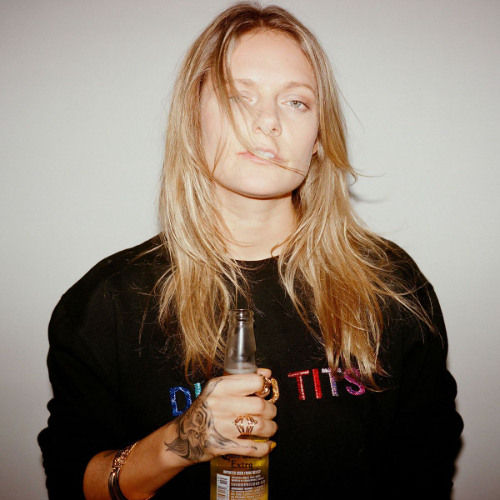 tove love - talking body (moonlght remix)