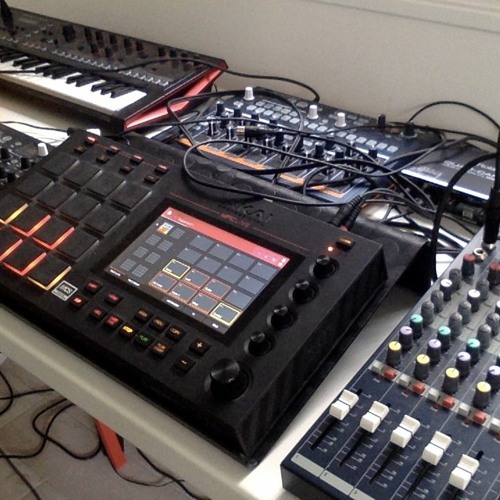 Mpc Live Fantom Xr Microfreak Electro Funk By Nobrax Mpc Live Fantom Xr Microfreak Electro Funk By Nobrax