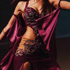 Audio Kreise Mit Verschränken Armen Und Becken.MP3