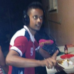 DJSEVOFFICIEL FEAT Olivier Brique - Bo Medley Séga