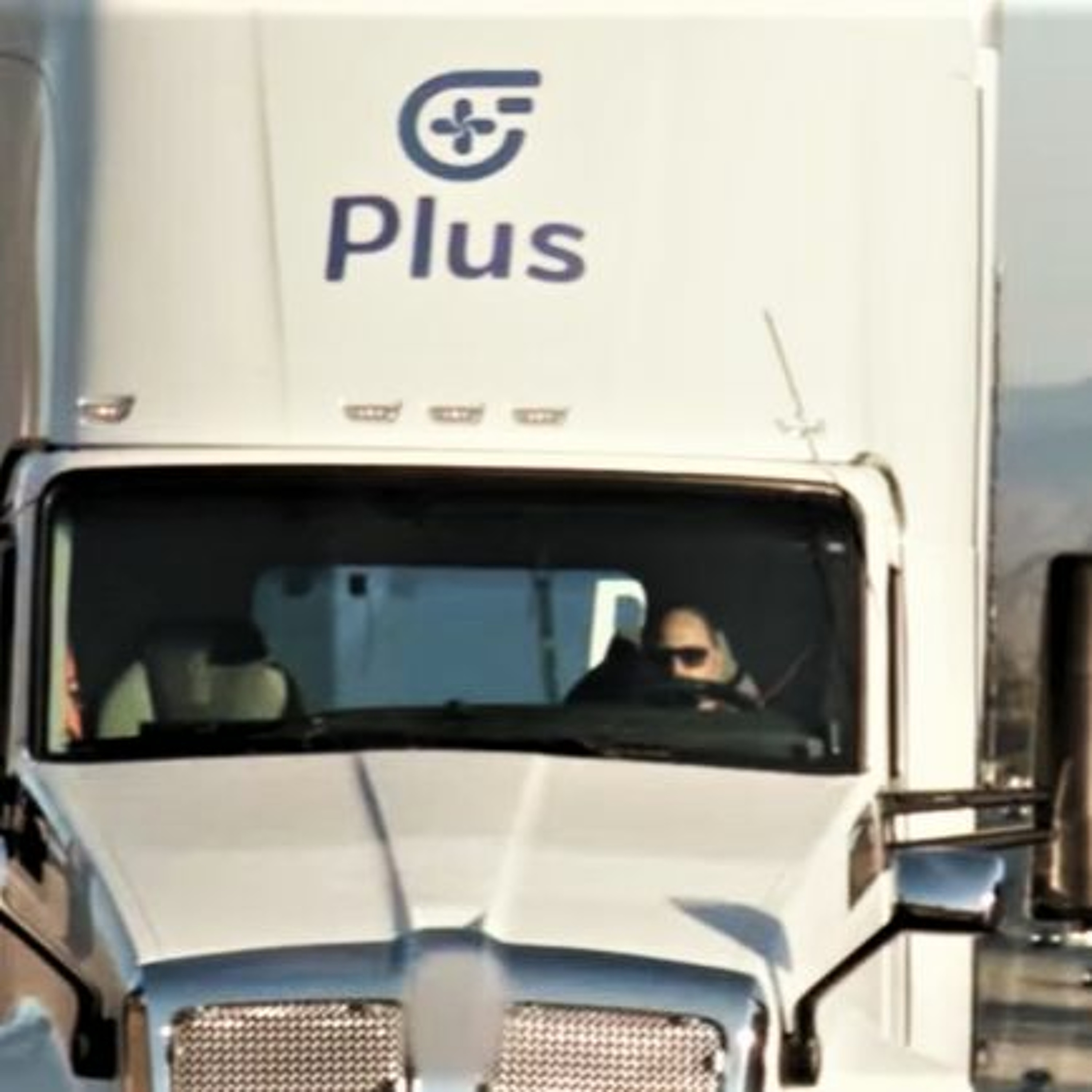 Behind the wheel with automated-driving start-up safety driver Ruben Cardenas thumbnail