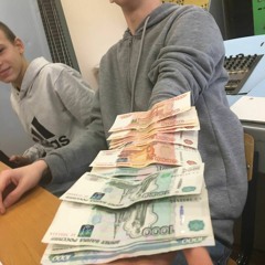 Захожу в клуб