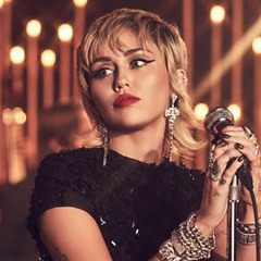 Miley Cyrus - Midnight Sky (BBC Radio)