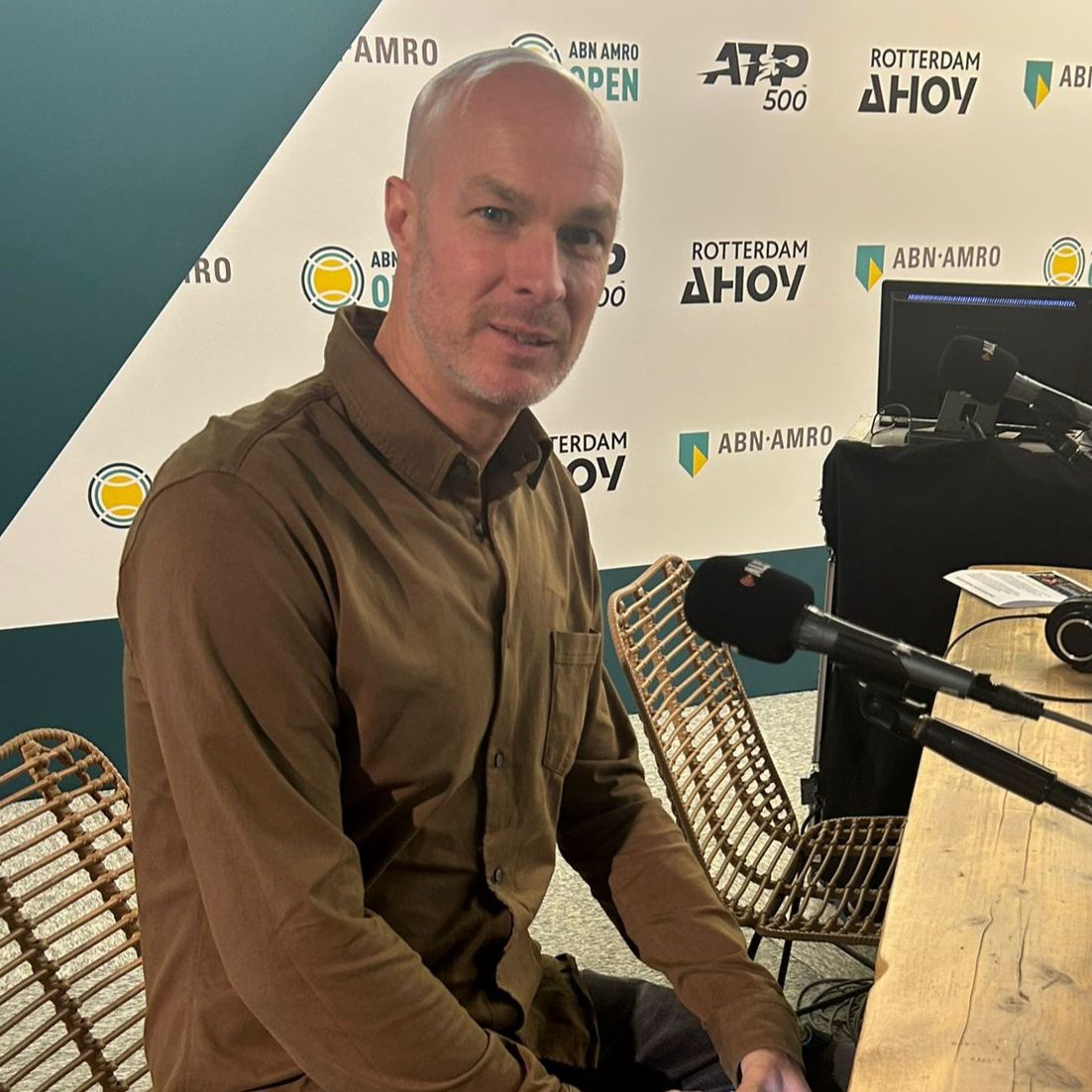 Rybakina en Alcaraz schrijven historie in Australië - ALLsportsradio LIVE! 2 februari 2026 episode artwork