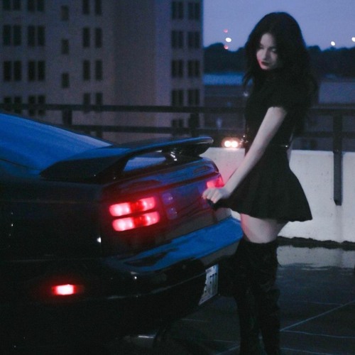 Oh Who Is She x The Perfect Girl