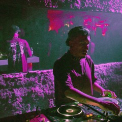 𝐃𝐉 𝐌𝐈𝐗𝐄𝐒