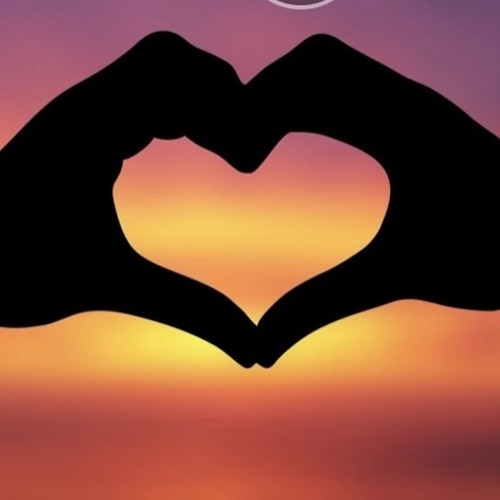 Pwipwi Ita Inachok original by_Revol Tee