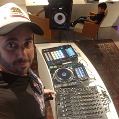 Techno Set Live Sunny Sun - Corona Round 2