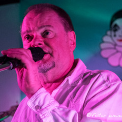 Aus dem Schatten in das Licht (Morgentau live 2019)