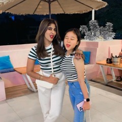 HAPPY B'DAY PINEKKK FROM IU !