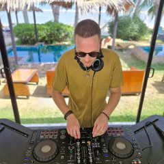 Live@Fullmoonradio Koh Phangan