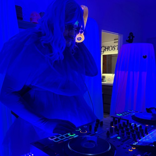 keBOP - Halloween 2025 set