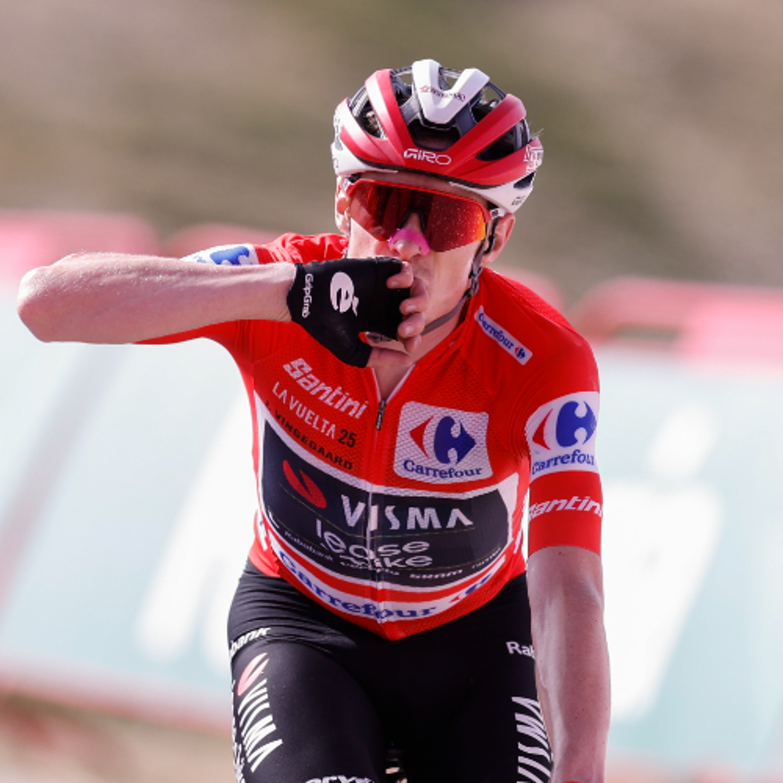 A Vuelta győztese újra nyeregben