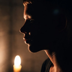 Don't tell the world (2025)