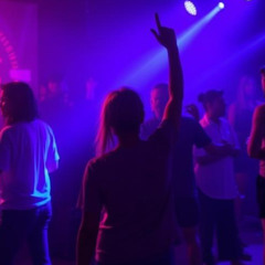 rave like your mom