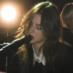 gracie abrams