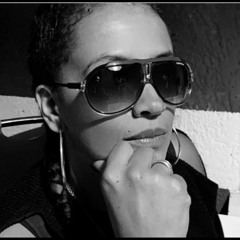 Nadia Black-Chillout