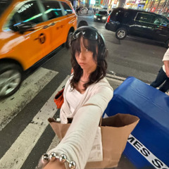 seasonal songs i’ve listened to in NYC (13/10/25)