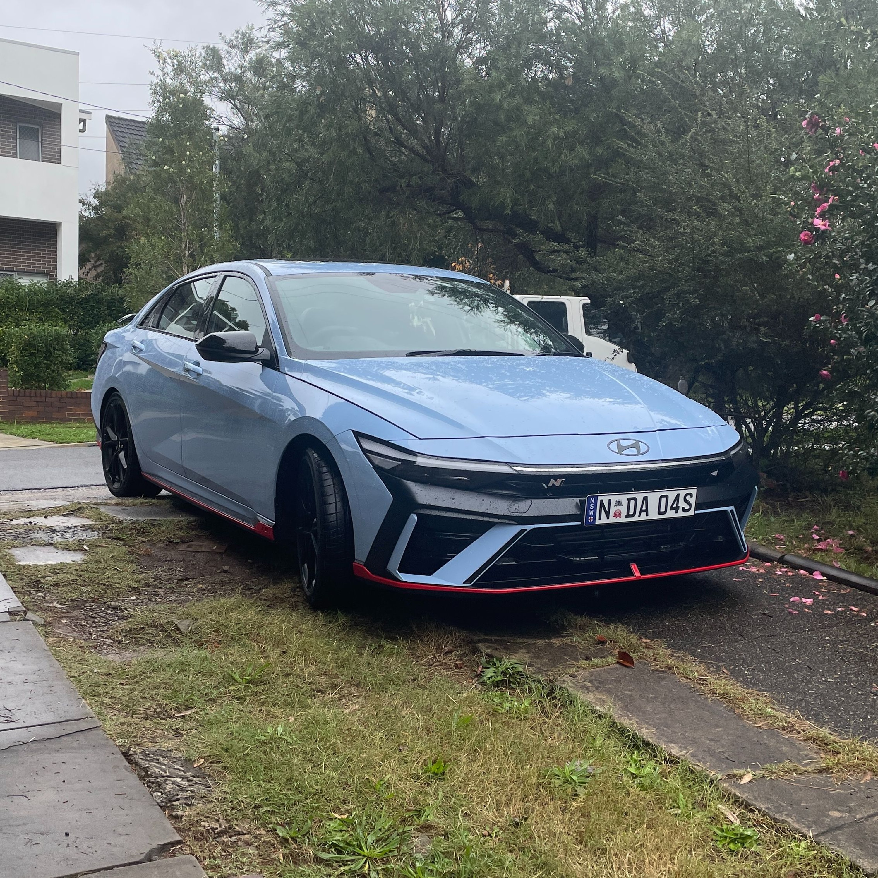 Overdrive: Tesla cuts back EV chargers; Hyundai i30N; Hispano Suiza history; Fleet management data thumbnail