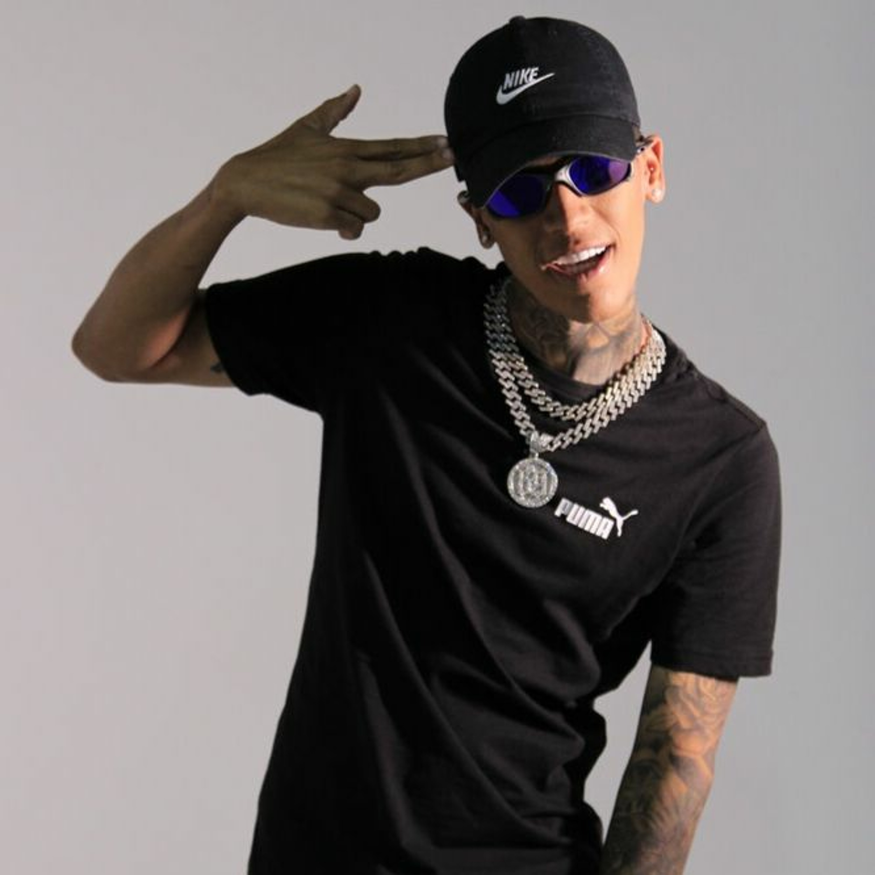 MC LK OFICIAL - DIFERENTE DAS IGUAIS ( DJ LC DO MARTINS ) episode artwork