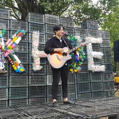 Câu hỏi - Thắng hát tại KHOE