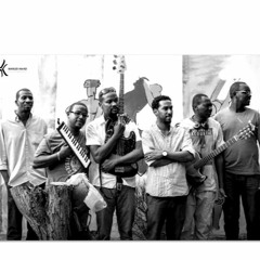 عيون المها ✘ فرقة السودانيين (سودانيز باند) 2013