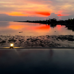 Sunset ZEN Beach Bar, Koh-phangan 'Grasshopper'