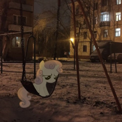 月が綺麗ですね [the moon is beautiful]