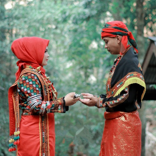 Stream Angah Skd | Listen to Lagu alas playlist online for free on ...