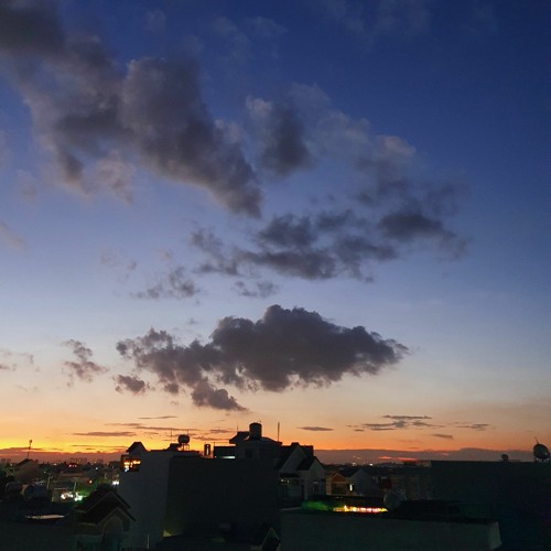 PHÍA SAU CỦA EM LUÔN CÒN CÓ ANH