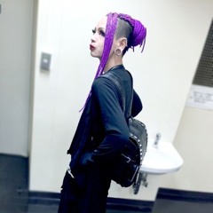 dans ta chambre prod mimics gate