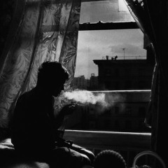 | ⁨مدري بكى حلم ولا ليلةٍ غبرَة