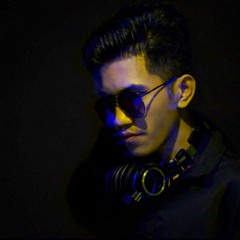 V.I.P  VannDeeRmx ft LaGhost & Pol Chea & Zhen Er អង្វរ 2021 RMX Mongol Family & The Taurus Team.mp3