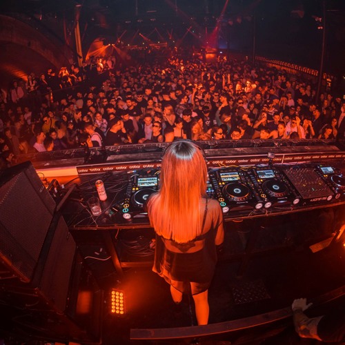 LUCY SNAKE WARM UP @CROBAR CLUB - 09-07-22