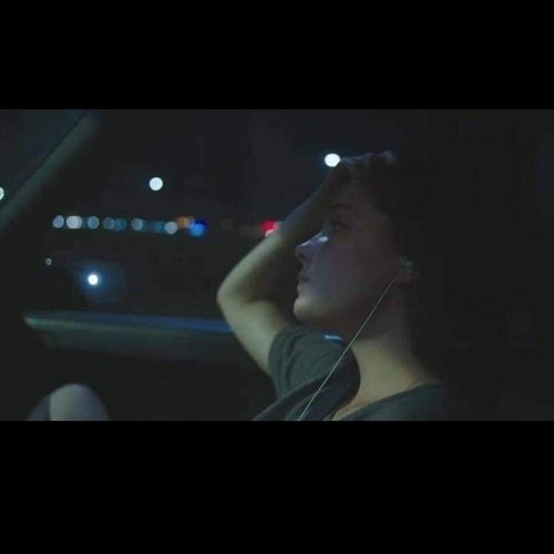 مزيج من الحزن وكل شئ