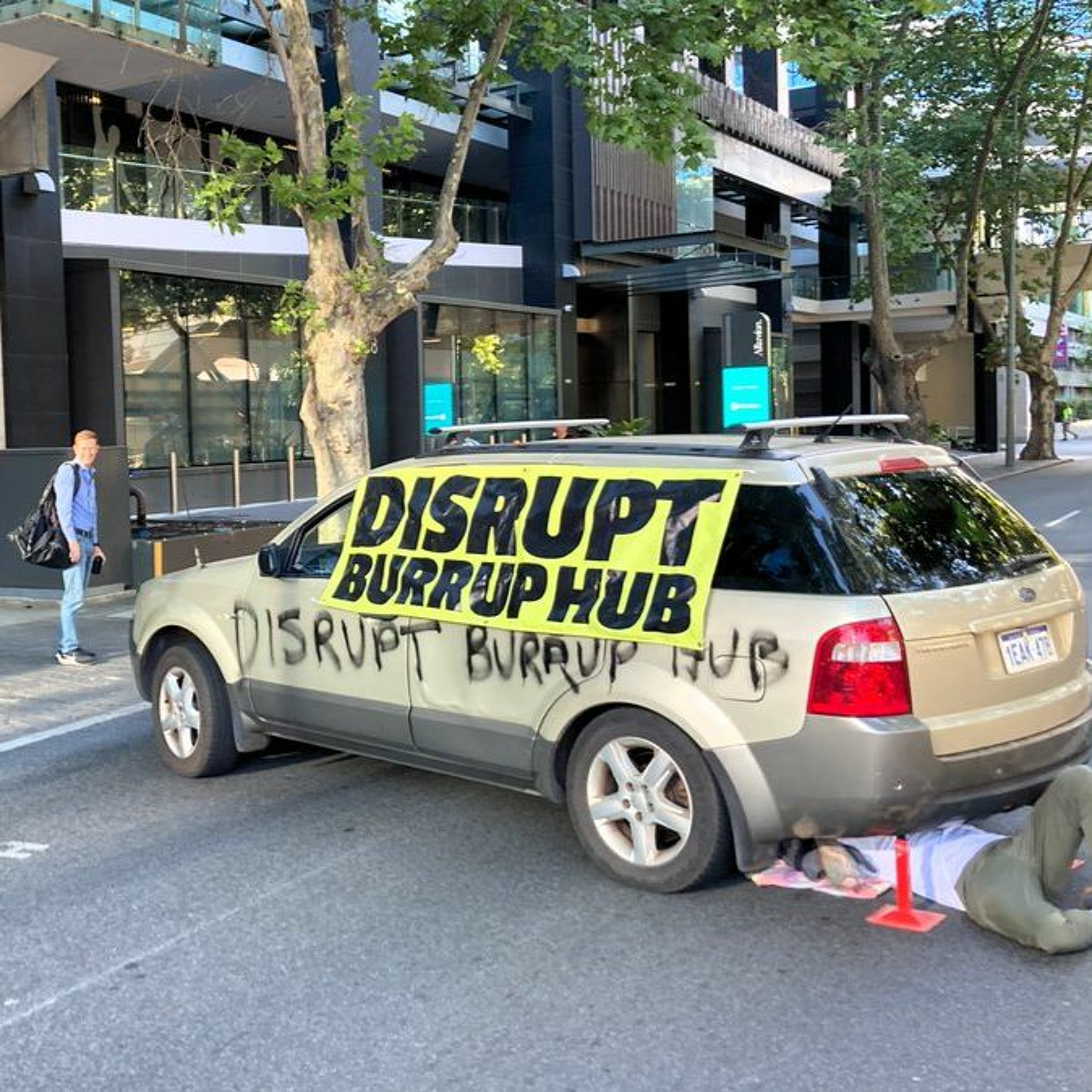 Disrupt Burrup Hub: Lock-on action outside NOPSEMA office